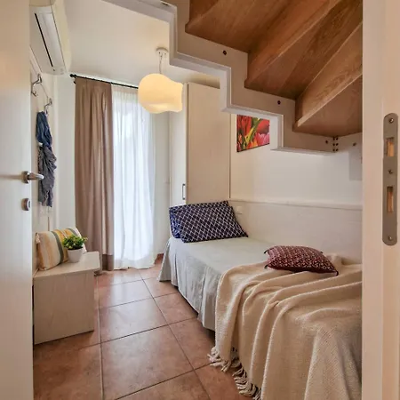 Apartment Homely With Swimming Pool In A Village Bibione