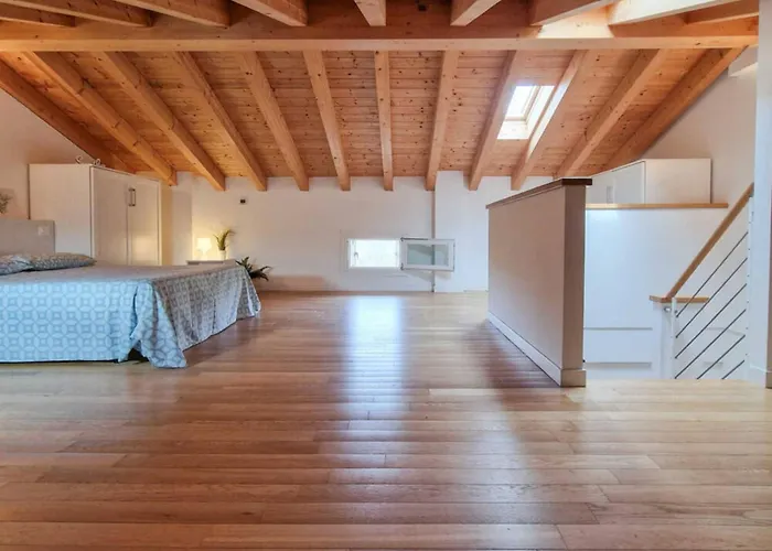 Homely With Swimming Pool In A Village Apartmán *